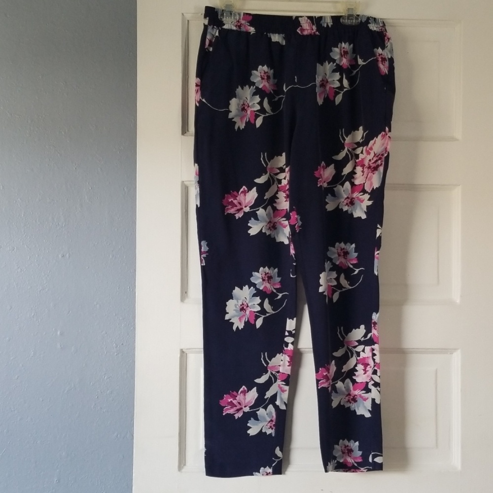 Joie 100% Silk Floral Pants - Picture 3 of 5